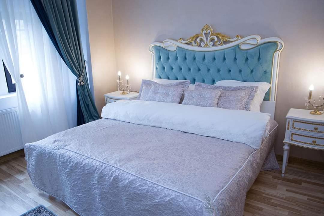 סינאיה Hotel Boutique Vila Lakastel מראה חיצוני תמונה